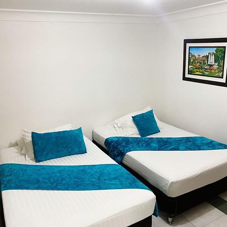 Hotel 卡利 外观 照片