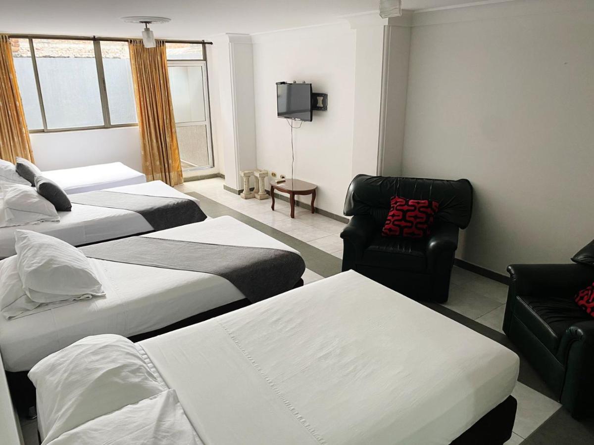 Hotel 卡利 外观 照片