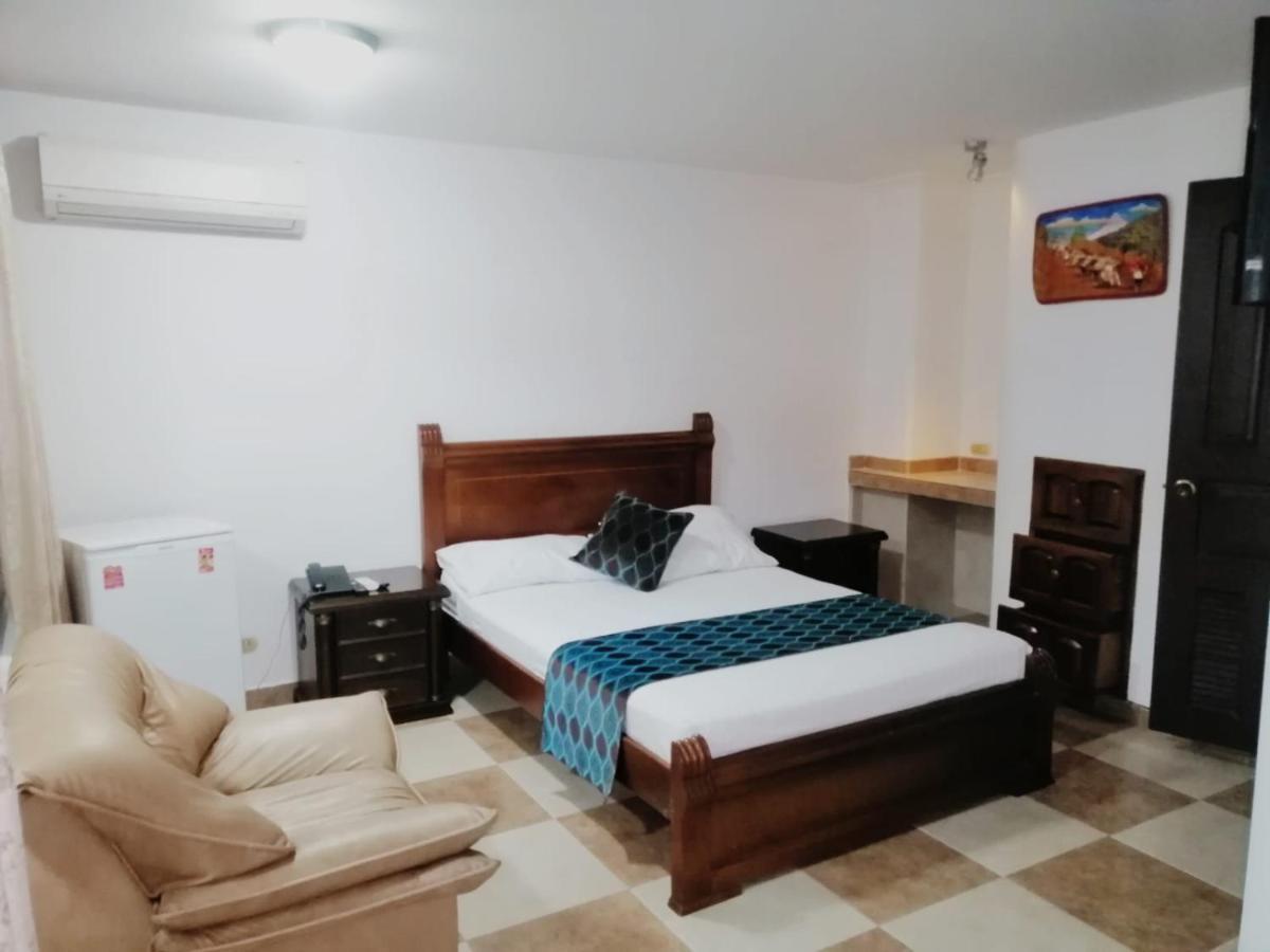 Hotel 卡利 外观 照片