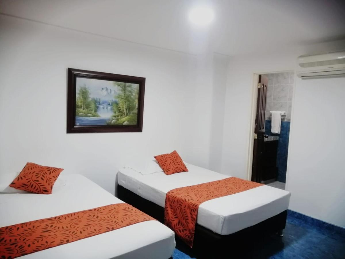 Hotel 卡利 外观 照片
