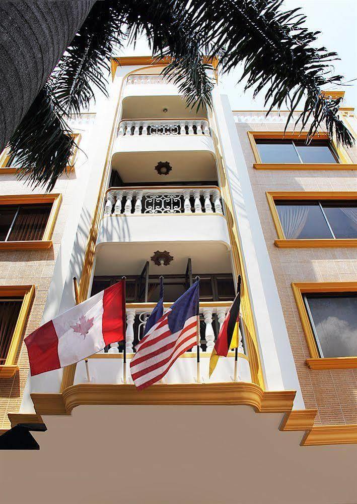 Hotel 卡利 外观 照片