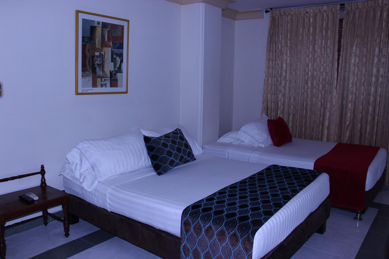 Hotel 卡利 外观 照片